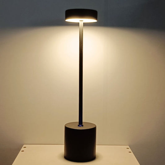 Iron Luxe Lamp