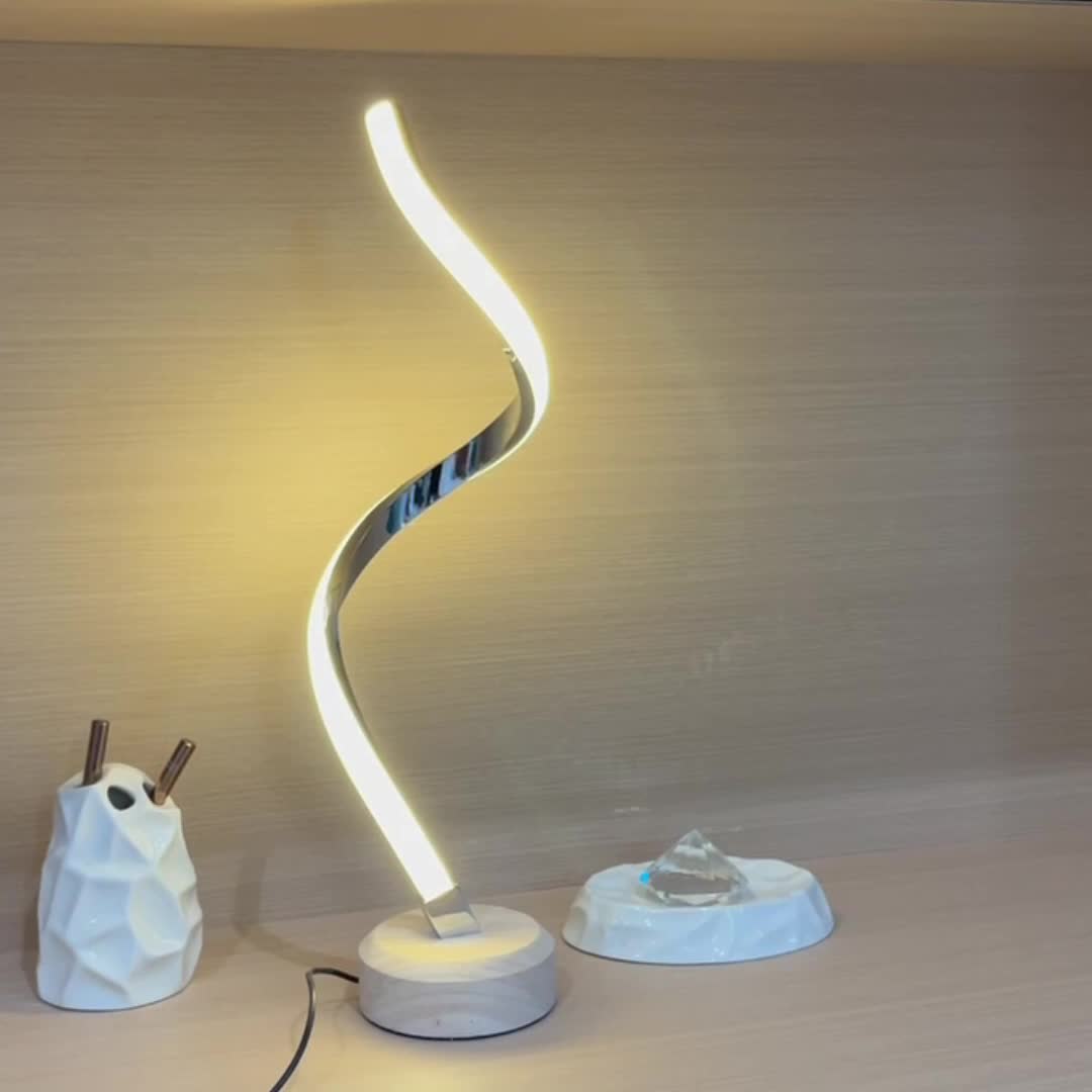 Modern Wooden Desk Lamp